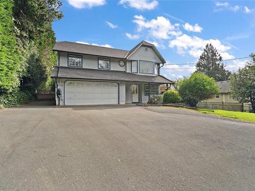 2111 Henlyn Dr, Sooke, BC - Indoor Photo Showing Bathroom