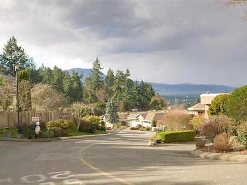 404-6880 Wallace Dr, Central Saanich, BC - Outdoor With View