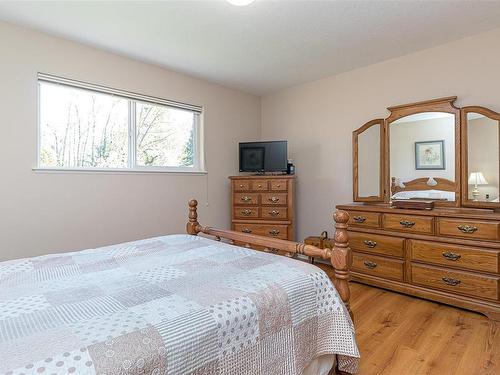 2871 River Rd, Chemainus, BC - Indoor Photo Showing Bedroom