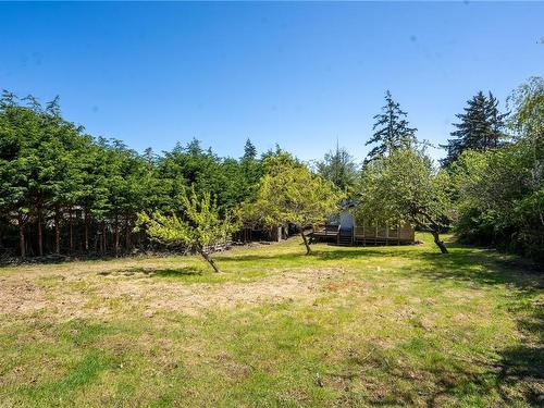 6820 Grant Rd West, Sooke, BC - Outdoor