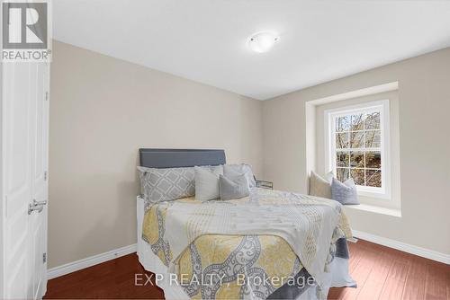 358 Louisa Street, Kitchener, ON - Indoor Photo Showing Bedroom
