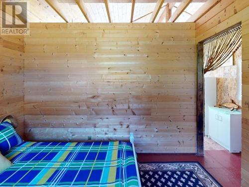 1260 Meadow Lane, Savary Island, BC - Indoor Photo Showing Bedroom