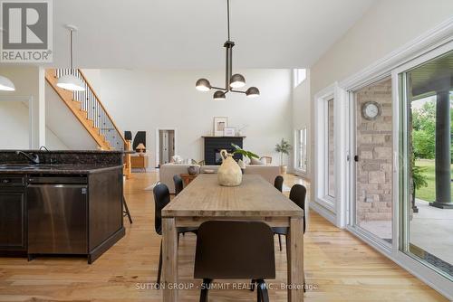 1065 Concession 3 Road, Niagara-On-The-Lake, ON - Indoor Photo Showing Dining Room