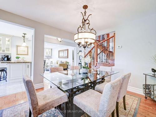 4476 Sawmill Valley Dr, Mississauga, ON - Indoor Photo Showing Dining Room