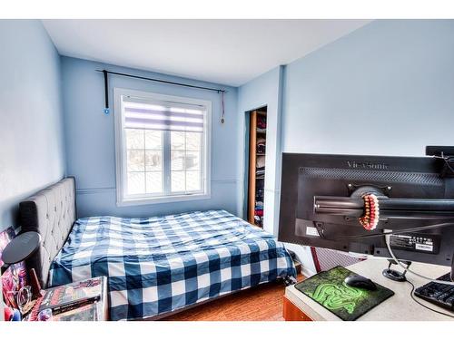 Basement - 4467 Rue Cécile, Montréal (Pierrefonds-Roxboro), QC - Indoor Photo Showing Bedroom