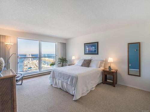 405-3555 Outrigger Rd, Nanoose Bay, BC - Indoor Photo Showing Bedroom