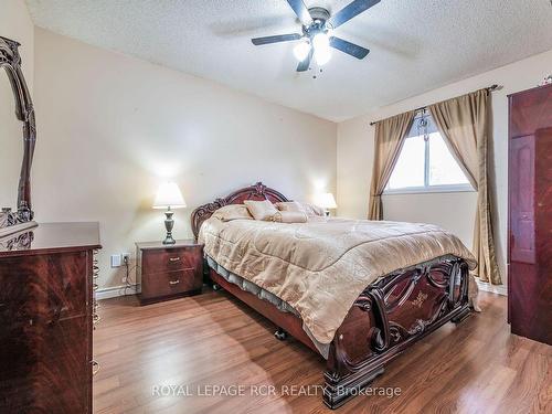 185724 Grey Road 9, Southgate, ON - Indoor Photo Showing Bedroom