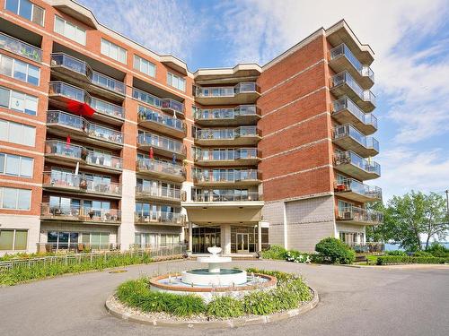 FaÃ§ade - 313-18 Ch. Du Bord-Du-Lac-Lakeshore, Pointe-Claire, QC - Outdoor With Facade