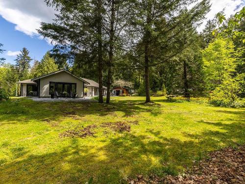 1218 Deloume Rd, Mill Bay, BC - Outdoor