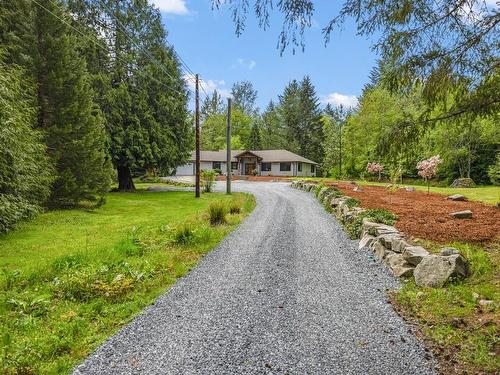 1218 Deloume Rd, Mill Bay, BC - Outdoor