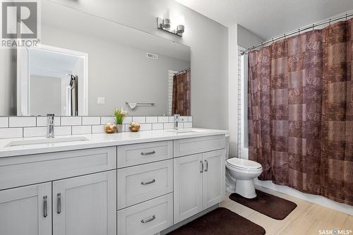 8116 Barley Crescent, Regina, SK - Indoor Photo Showing Bathroom