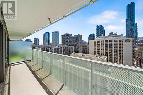 1211 - 501 Yonge Street, Toronto, ON - Outdoor With View With Exterior