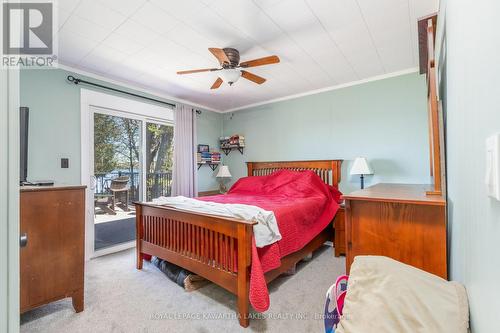 61 Beaver Drive, Kawartha Lakes, ON - Indoor Photo Showing Bedroom
