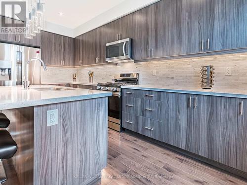 71 Pony Farm Drive, Toronto, ON - Indoor Photo Showing Kitchen With Upgraded Kitchen