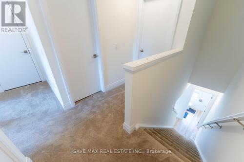 14 Lily Lane, Guelph, ON - Indoor Photo Showing Other Room