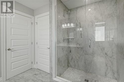 108 Lane Street, Essex, ON - Indoor Photo Showing Bathroom