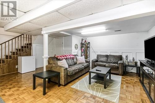 1616 Madison, Sudbury, ON - Indoor Photo Showing Living Room