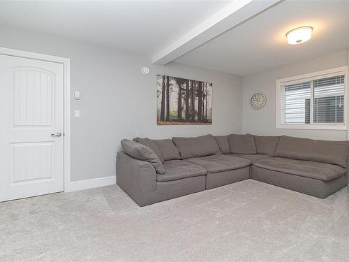 1218 Nova Crt, Langford, BC - Indoor Photo Showing Living Room