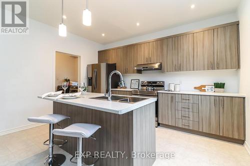 113 Sebastian Street, Blue Mountains, ON - Indoor Photo Showing Kitchen With Double Sink