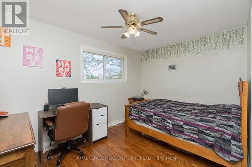 117 Mountainview Road S, Halton Hills, ON - Indoor Photo Showing Bedroom