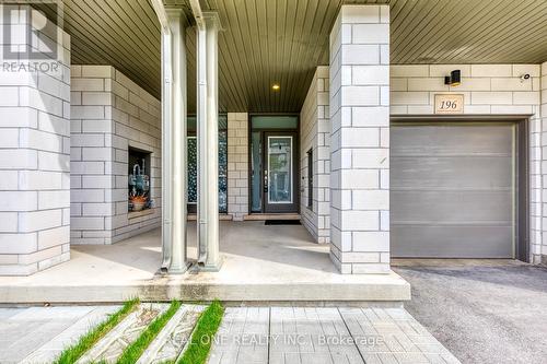 196 Squire Crescent, Oakville, ON - Outdoor