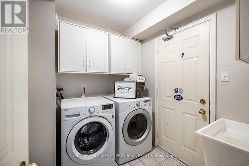 901 Grandview Street N, Oshawa, ON - Indoor Photo Showing Laundry Room