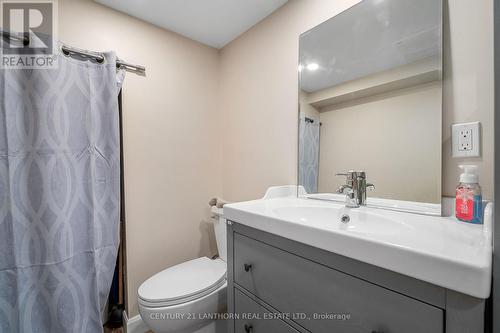 1464 Wallbridge-Loyalist Road, Quinte West, ON - Indoor Photo Showing Bathroom