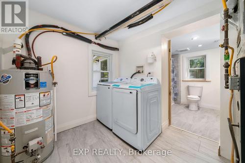 216 Oak Street, Prince Edward County, ON - Indoor Photo Showing Laundry Room