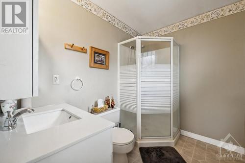 139 Bay Road, Lombardy, ON - Indoor Photo Showing Bathroom