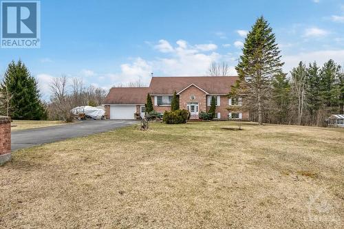 139 Bay Road, Lombardy, ON - Outdoor