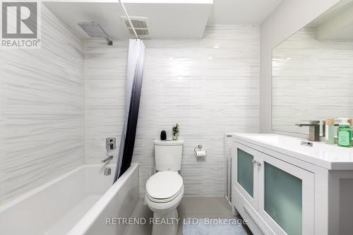 1207 - 33 Elmhurst Avenue, Toronto, ON - Indoor Photo Showing Bathroom