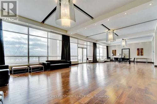 106 - 39 Galleria Parkway, Markham, ON - Indoor Photo Showing Other Room