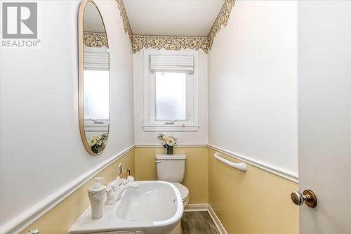 295 John Street, Sudbury, ON - Indoor Photo Showing Bathroom