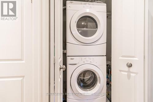 117 Chaplin Crescent, Toronto (Yonge-Eglinton), ON - Indoor Photo Showing Laundry Room