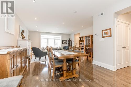 117 Chaplin Crescent, Toronto, ON - Indoor Photo Showing Dining Room