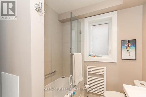 117 Chaplin Crescent, Toronto, ON - Indoor Photo Showing Bathroom