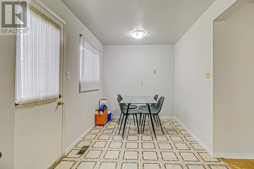 39 Eagleview Crescent, Toronto, ON - Indoor Photo Showing Other Room