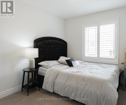 57 - 124 Parkinson Crescent, Orangeville, ON - Indoor Photo Showing Bedroom