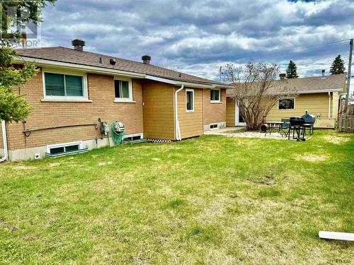 2 Seaborne Cres, Kapuskasing, ON - Outdoor With Exterior