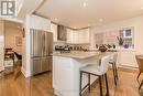117 Chaplin Crescent, Toronto, ON  - Indoor Photo Showing Kitchen With Upgraded Kitchen 