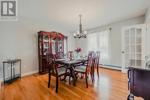 16 Cardinal Crescent, Paradise, NL - Indoor Photo Showing Dining Room