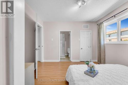 5343 Bullrush Drive, Mississauga, ON - Indoor Photo Showing Bedroom