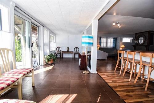 2789 Lakeshore Road, Dunnville, ON - Indoor Photo Showing Dining Room