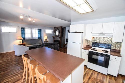2789 Lakeshore Road, Dunnville, ON - Indoor Photo Showing Kitchen