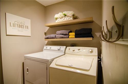 Unit 2 - main floor laundry - 80 East 35Th Street, Hamilton, ON - Indoor Photo Showing Laundry Room