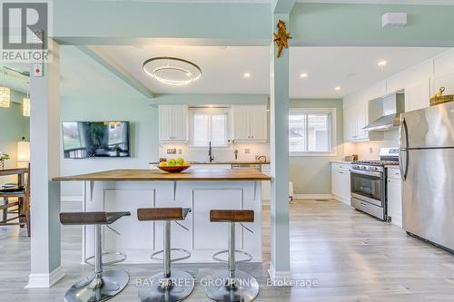 145 Millen Road, Hamilton (Stoney Creek), ON - Indoor Photo Showing Kitchen