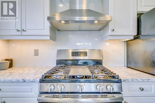 145 Millen Road, Hamilton, ON - Indoor Photo Showing Kitchen With Upgraded Kitchen