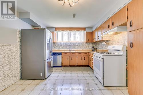 145 Millen Road, Hamilton, ON - Indoor Photo Showing Kitchen