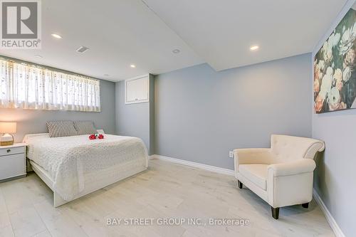 145 Millen Road, Hamilton (Stoney Creek), ON - Indoor Photo Showing Bedroom