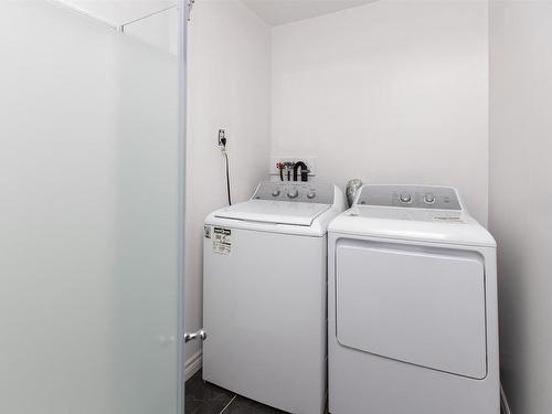 916 Simpson Street, Thunder Bay, ON - Indoor Photo Showing Laundry Room